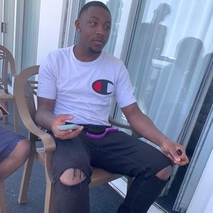 Meet your Posher, Julius